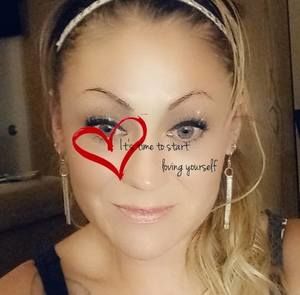 Meet your Posher, Leigh